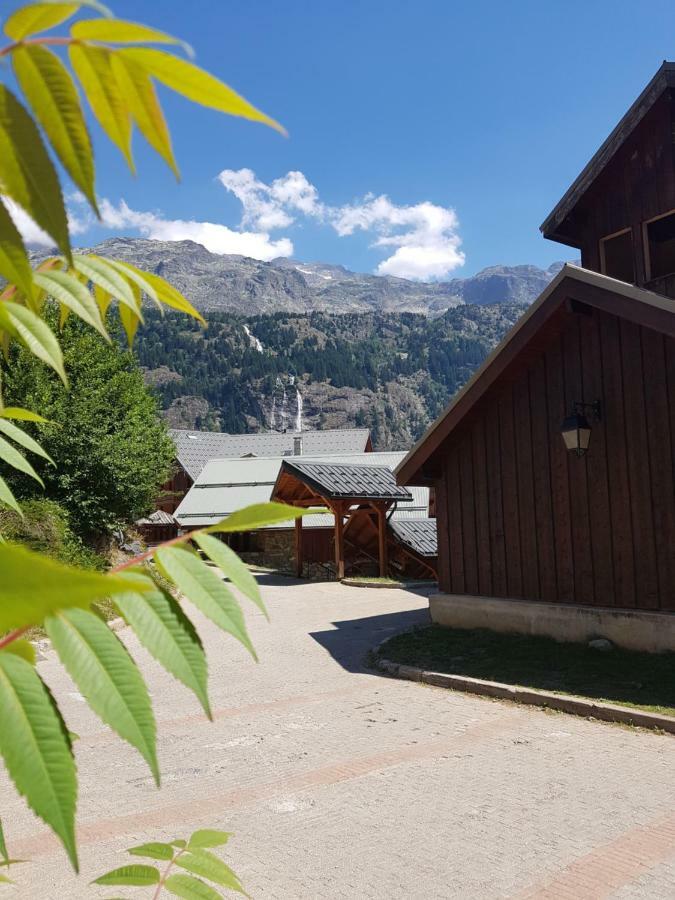 Les Hauts De La Drayre วูจานีย์ ภายนอก รูปภาพ